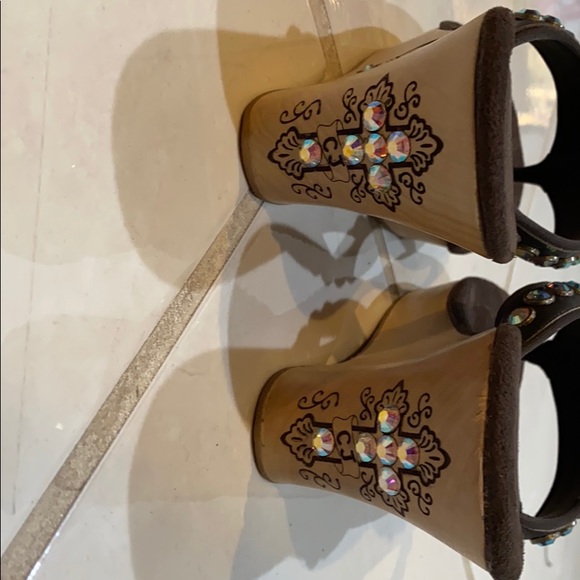 *Gorgeous* Cowgirl Jewels Swarovski crystal wedge - Picture 4 of 6